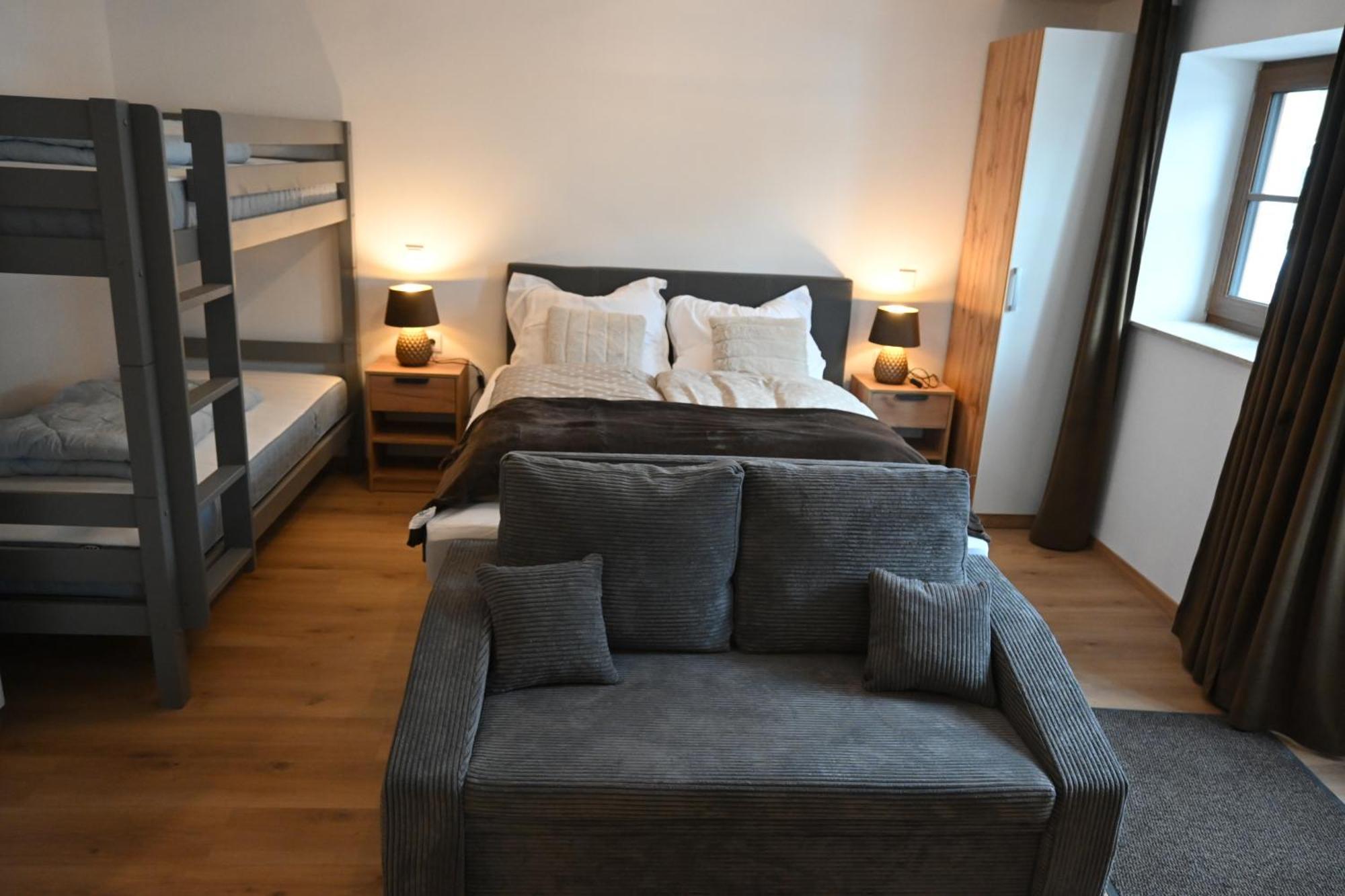 נידראו Nicky Apartments And Studios מראה חיצוני תמונה