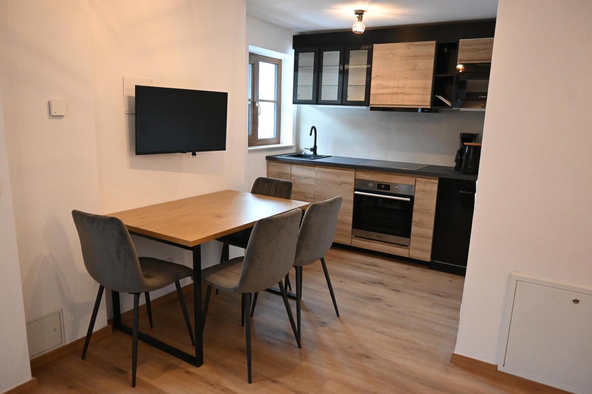 נידראו Nicky Apartments And Studios מראה חיצוני תמונה