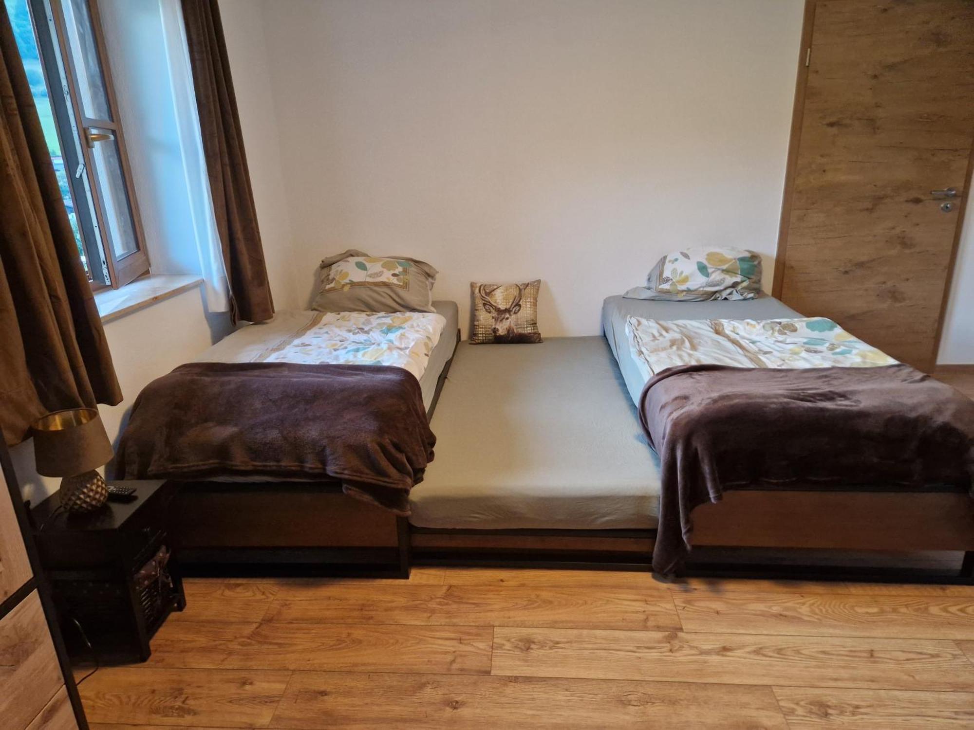 נידראו Nicky Apartments And Studios מראה חיצוני תמונה